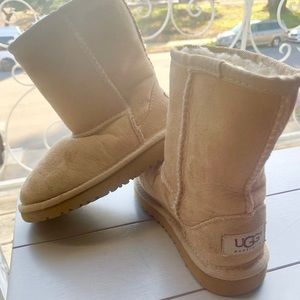 UGG ✨ excellent 👢